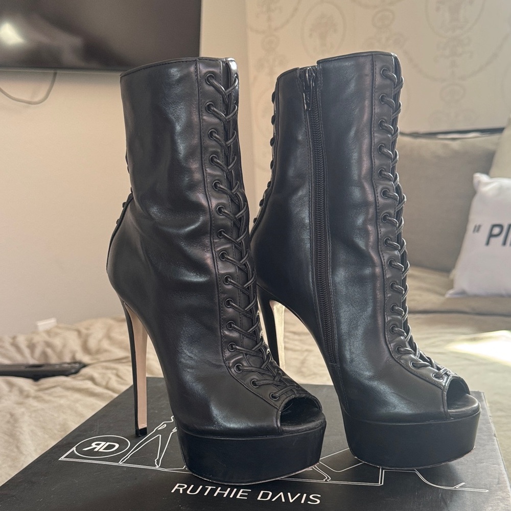 Ruthie Davis Black Leather Lace-Up Peep Toe Platform Booties with Stiletto Heel